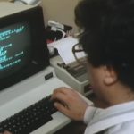 Découvrez les accros de l'ordinateur dans ce reportage de la BBC de 1983 qui fait paraître mes habitudes quotidiennes sur PC bien tristes en comparaison. - Gamerush